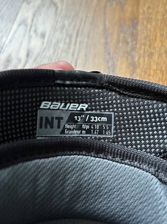 Schutz & Schoner: Bauer FlyPro Beinschoner Grösse INT 13" – Gebraucht aus Grindel von R_Pada 3