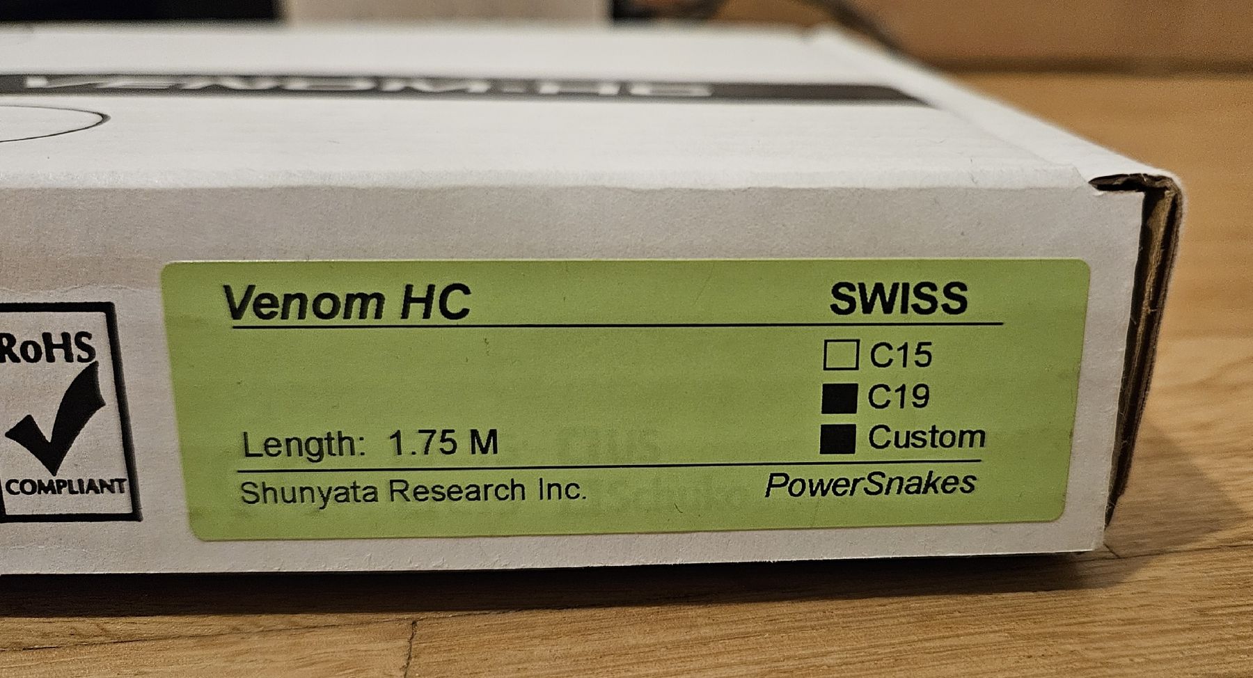 Cavi: Shunyata Venom HC, Schweizerstecker auf C19 – Nuovo e nell'imballaggio originale da Schliern b. Köniz venduto da FMB123 2