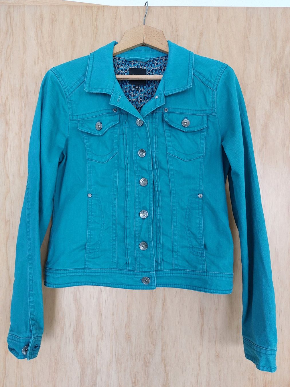 Bonita Giacche: Bonita Jeans Jacke Gr. 36 – Usato da Schmitten venduto da JasiStern