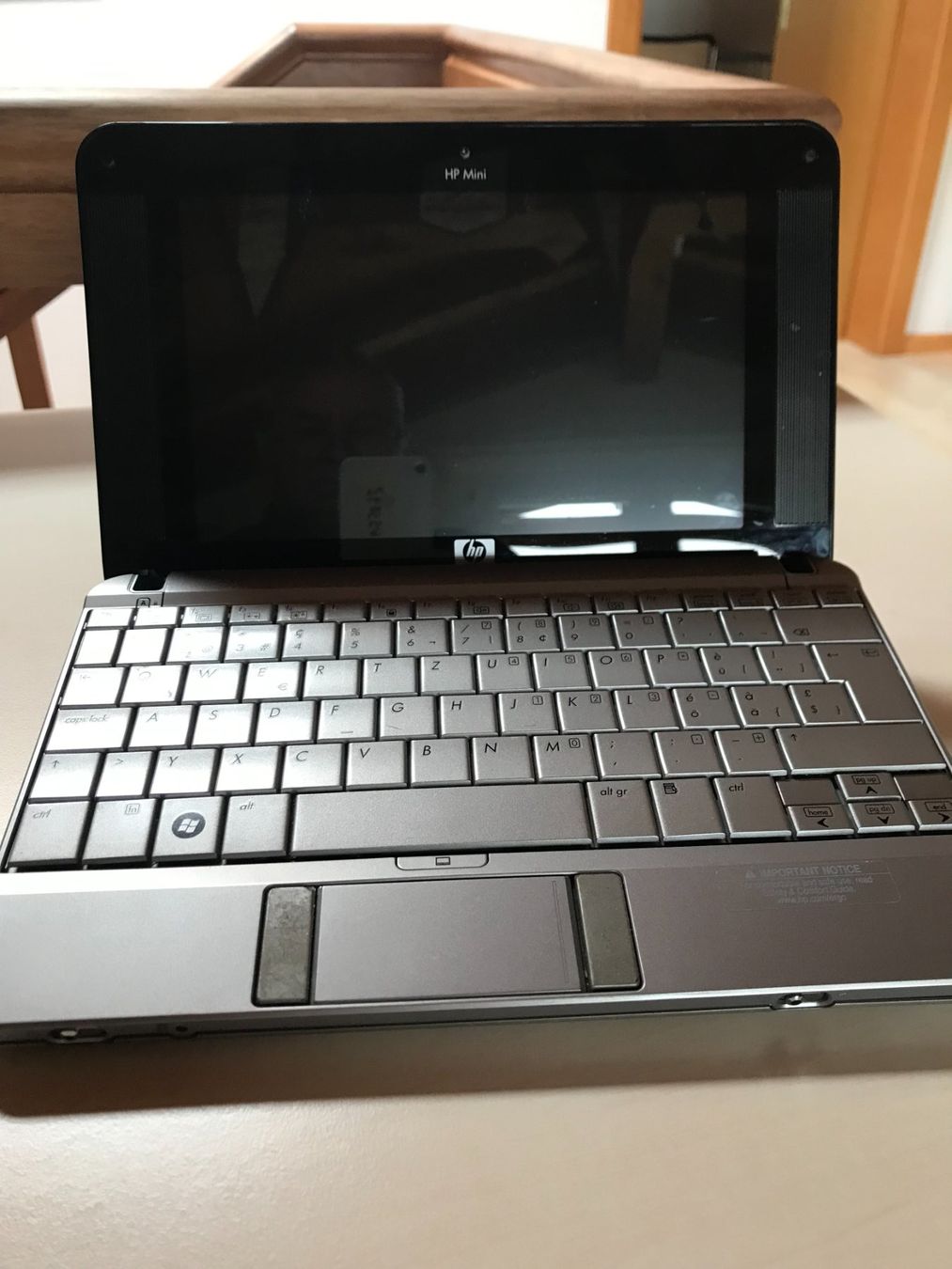 Hewlett Packard Notebooks: HP 2133 Mini Note / Perocesseur : C7 M 1.60 GHZ – Gebraucht aus Prez-vers-Noréaz von bernard51