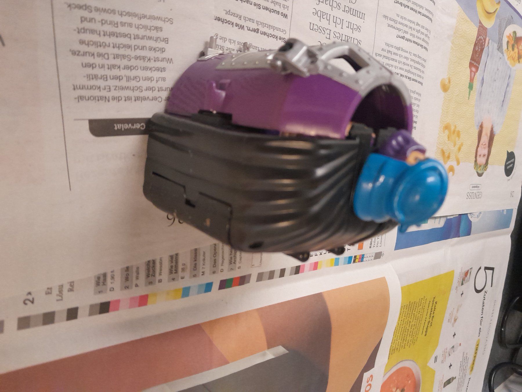 Statuette: Teenage Mutant Ninja Turtles Shredder – Usato da Rüti ZH venduto da Alemanni 2