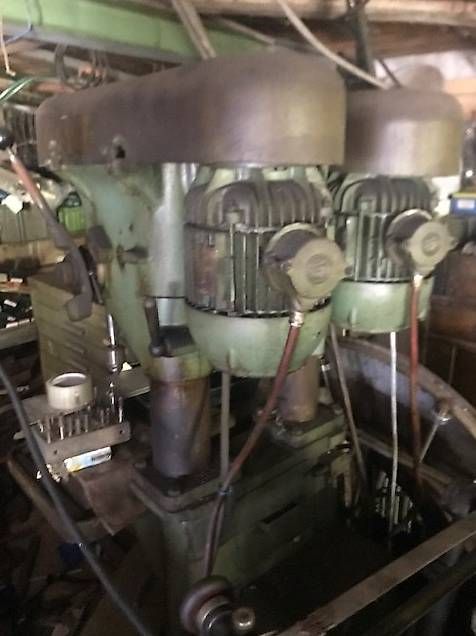 Trapani: Double perceuse à colonne industrielle  – Usato da Couvet venduto da Alkimix 1