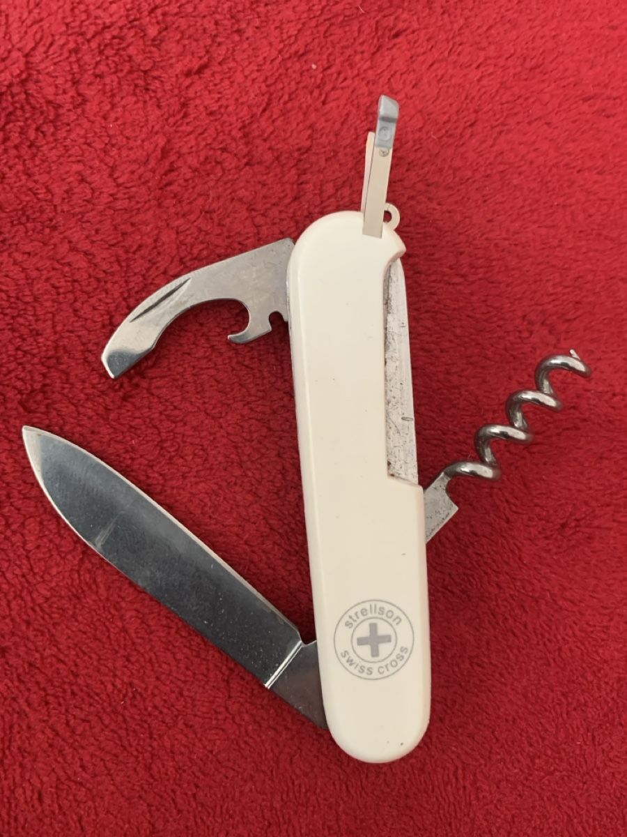 Taschenmesser: Taschenmesser von Swiss Cross – Gebraucht aus Zürich von Olimpied 1