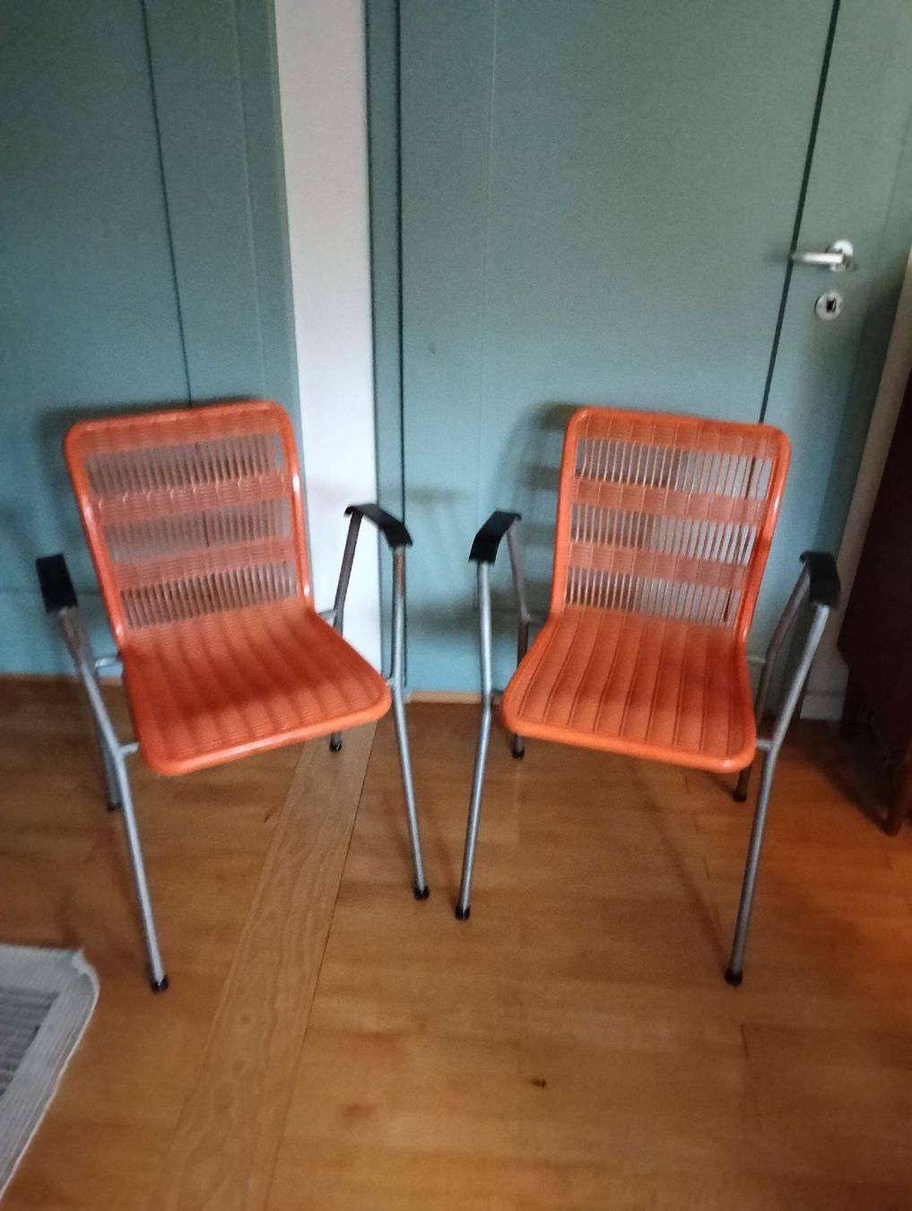 Stühle: 2 Vintage Mid Century Gartenstühle – Gebraucht aus Wil SG von die-wohnung 2