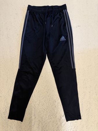 Adidas Trainingshose, schwarz, Gr. S, Top Zustand!