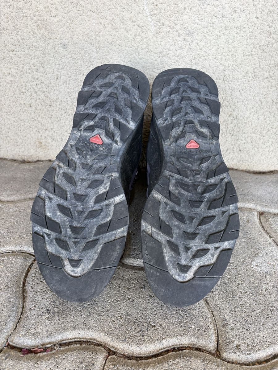 Salomon Damenschuhe: Wanderschuhe Salomon Quest 4D  Grösse 41.5 gebraucht – Gebraucht aus Seewis Dorf von reddragon02 4
