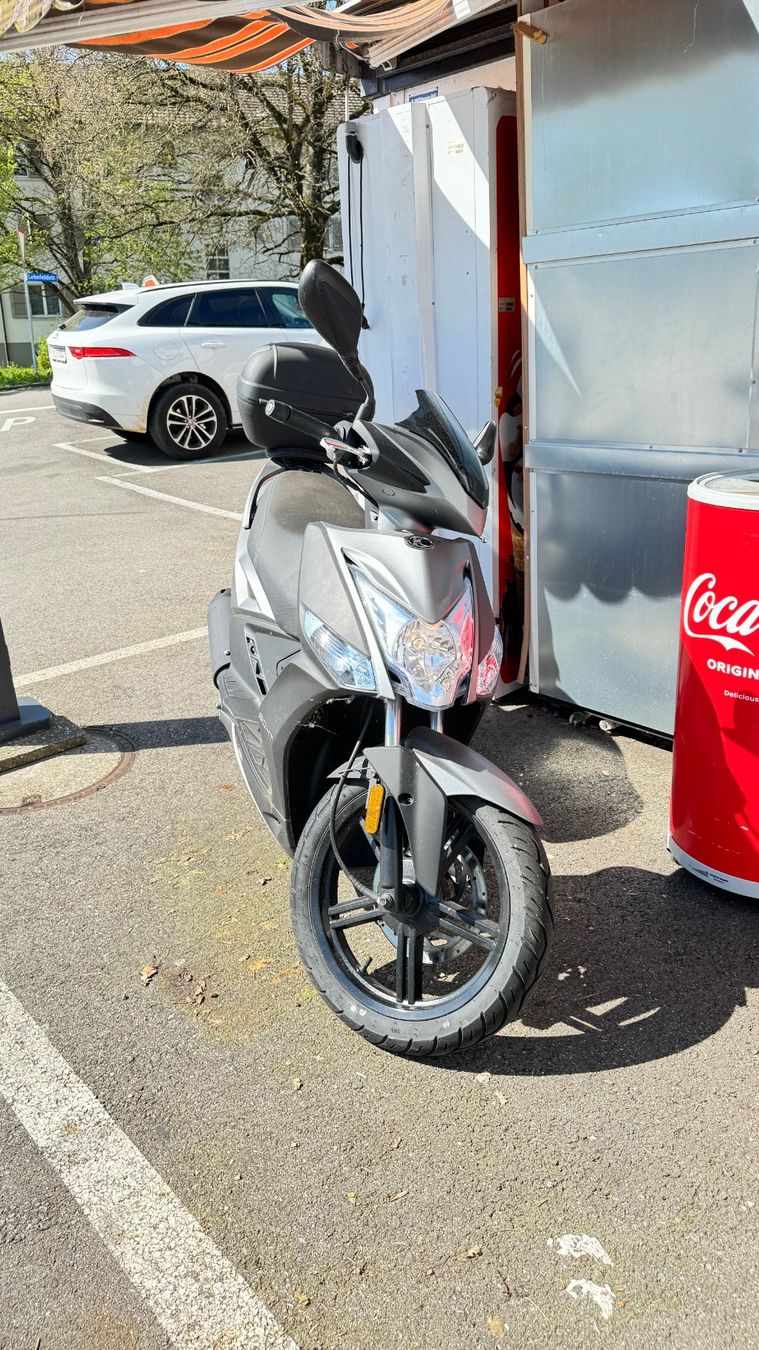 Kymco Strada: Roller Motorrad : KYMCO Aqility 16 50 4T – Usato da Oensingen venduto da cifcik 6