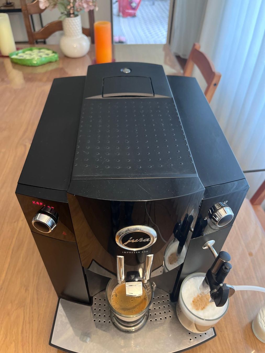 Jura Kaffeemaschinen & Espressomaschinen: JURA C50  – Gebraucht aus Belp von Delphine_ist 4
