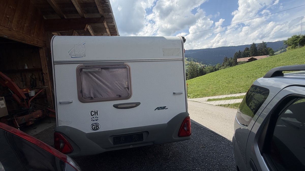 Knaus Camping Fahrzeuge: Wohnwagen Knaus 500 – Gebraucht aus Laupen BE von chartchiw 8