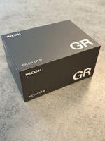 Ricoh GR IV black NEU