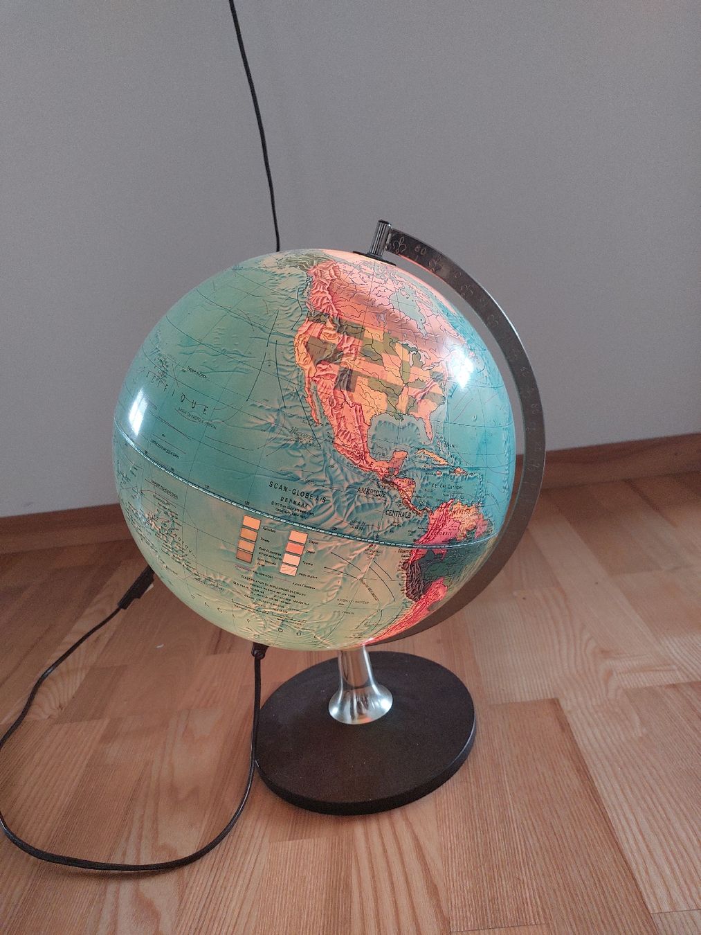 Altro in Decorazioni & Accessori: globe made in denmark – Usato da Orsonnens venduto da oos 1