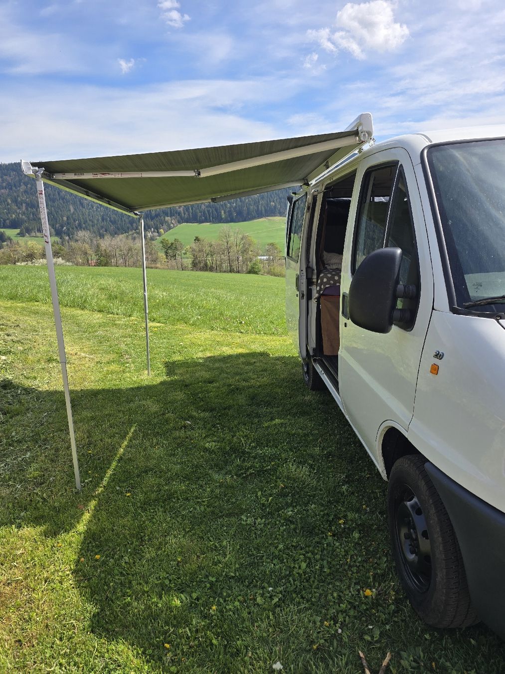 Véhicules de camping: vanne aménagé 164000 kilomètres – D'occasion à Couvet par Pnobsy25 7