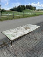 Vintage antiker Gartentisch 