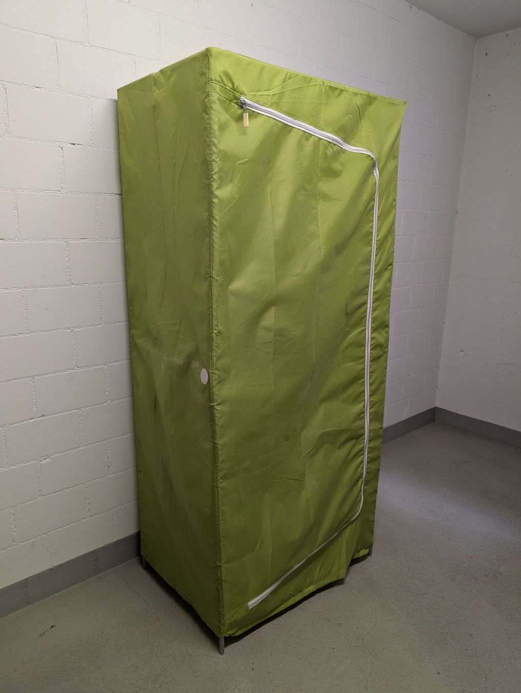 Ikea Armadi: Ikea Breim Schrank – Usato da Ballwil venduto da scharasad