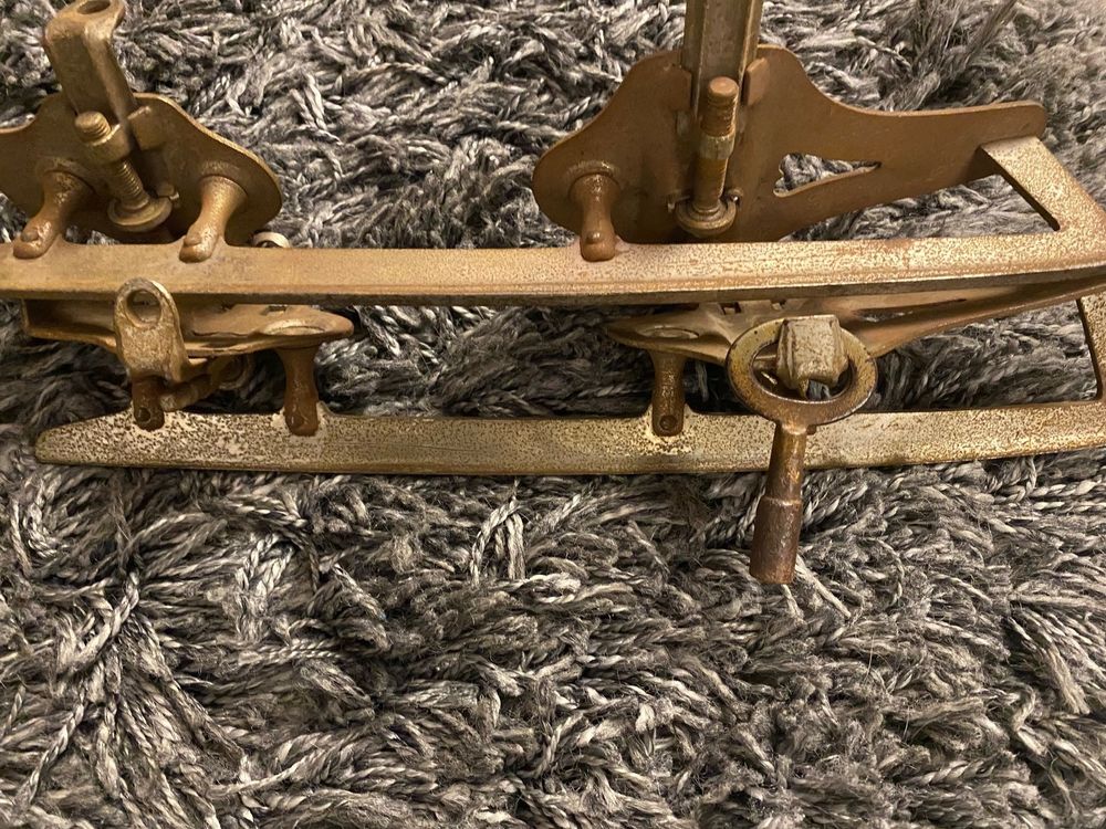 alte Schlittschuh Kuven mit Schlüssel | Kaufen auf Ricardo