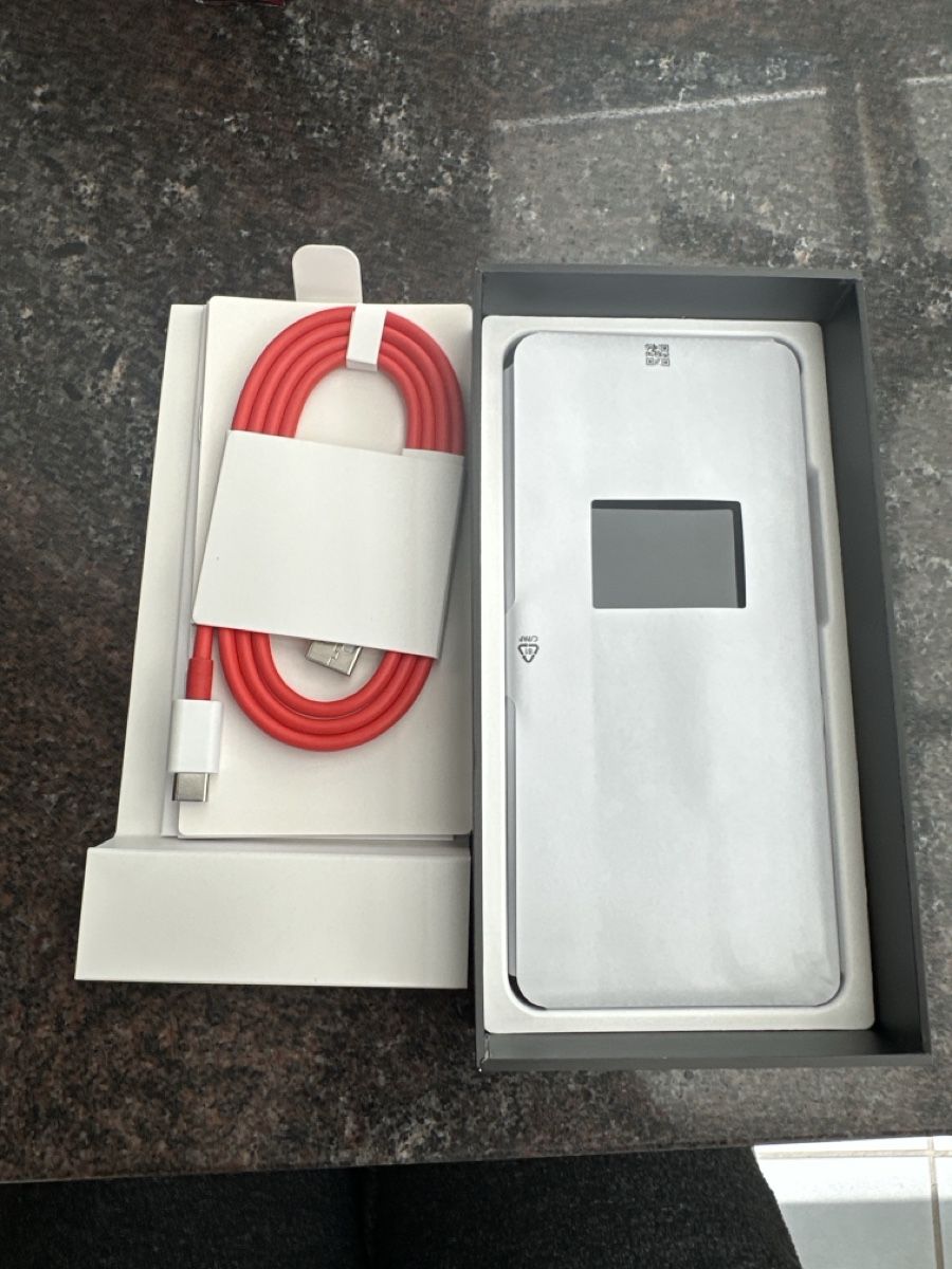 OnePlus Handys / Smartphones: OnePlus Nord CE5 – Neu und originalverpackt aus Aarberg von ned_7qjj 4