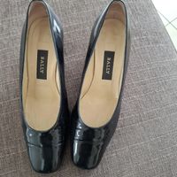 Escarpins Bally vintage cuir vernis noir pointure 4 1/2=37