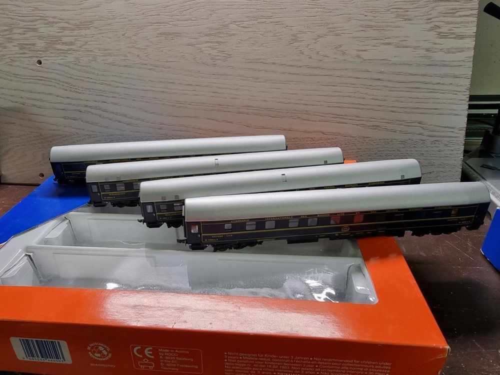 ARNOLD HN4405 SET DE 2 VOITURES-LITS SNCF T2 NEUVE EN BOITE