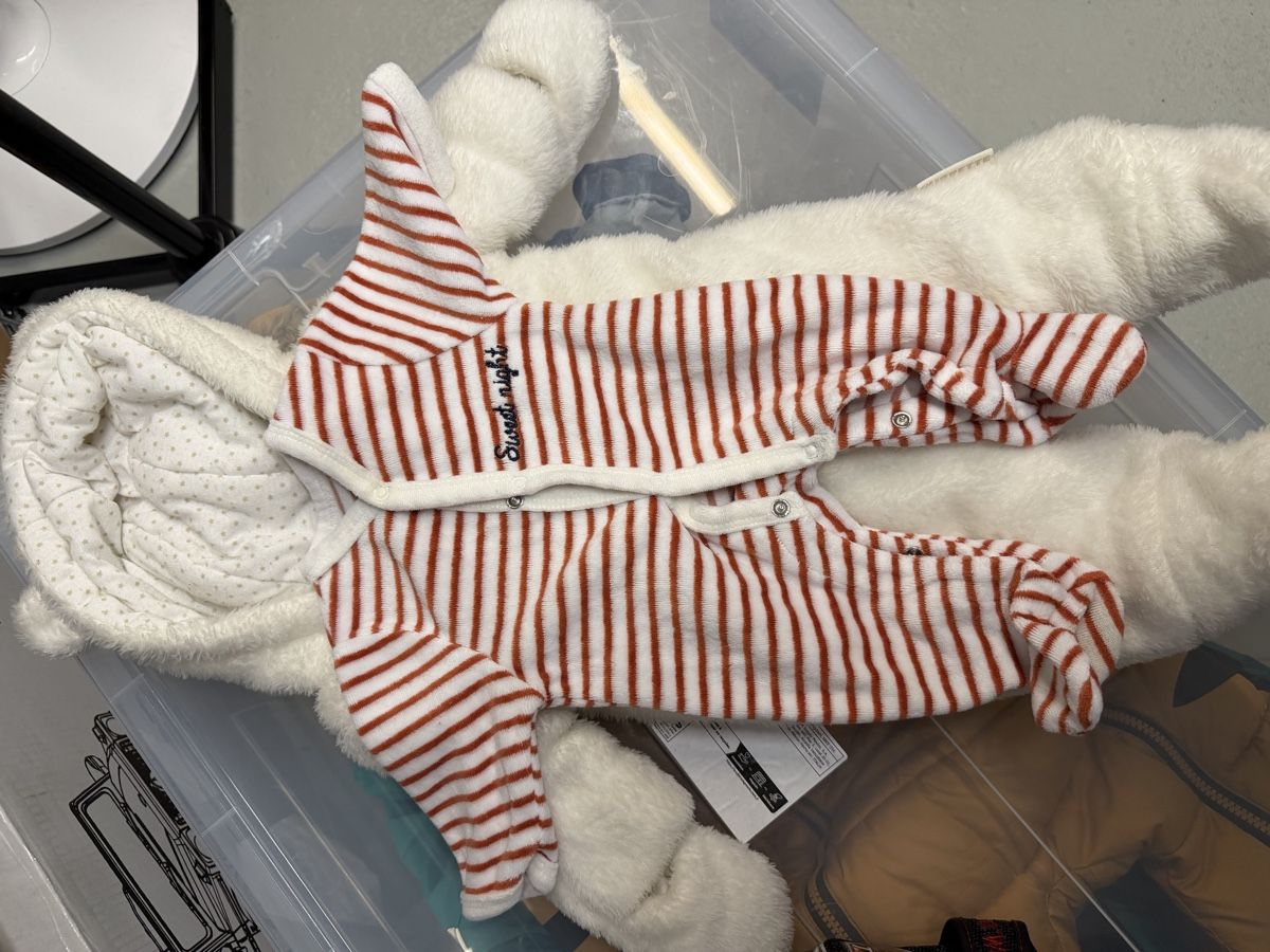 Lotti & Set di vestiti: Kinderkleidung und Schuhen  – Usato da Au ZH venduto da Ssamkova 6