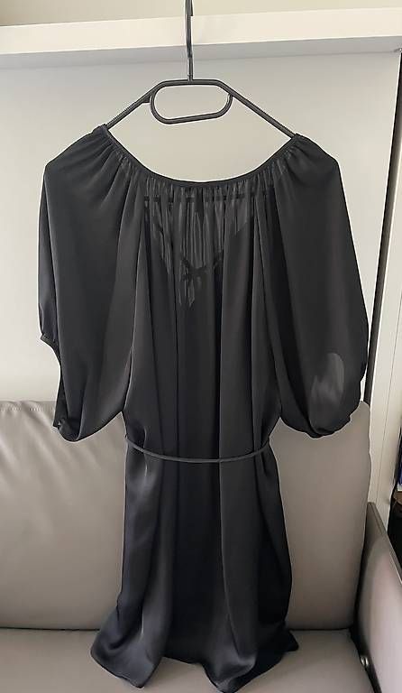 Kleider: Abito nero H&M  – Gebraucht aus Locarno von ste_8rjr 1