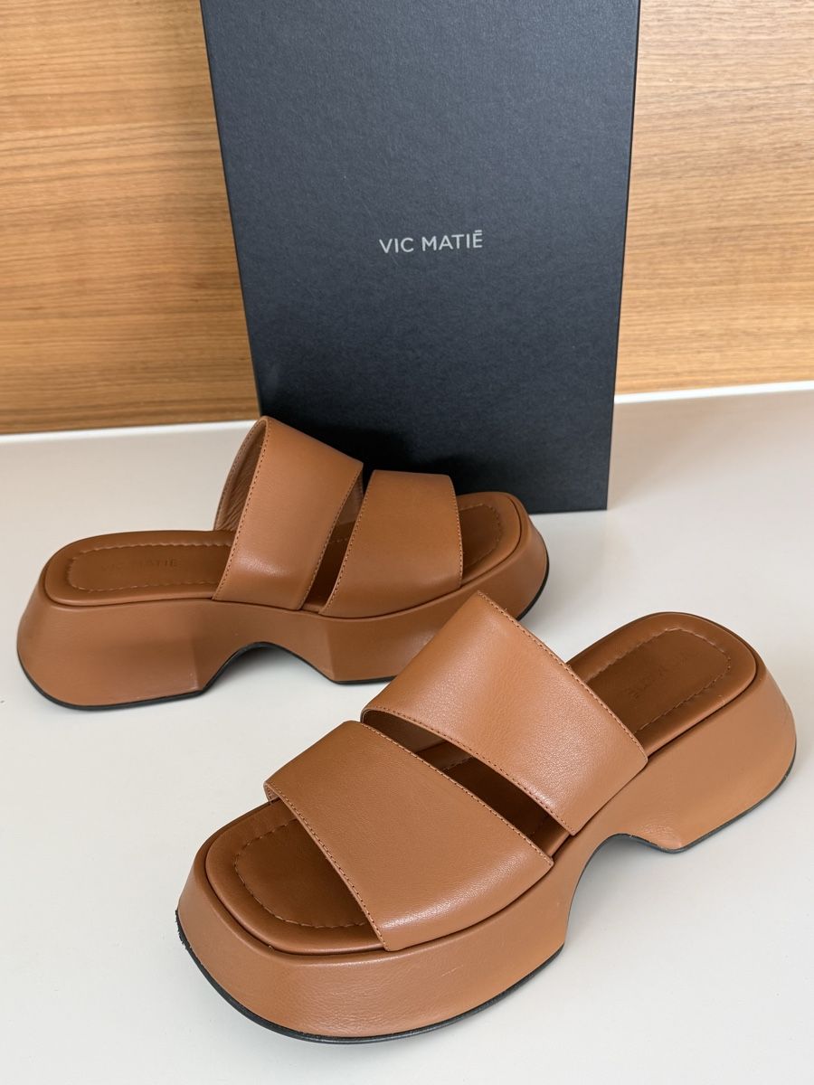 Vic Matié Damenschuhe: Vic Matié Mules cognac, Gr. 38,5 – Neu (gemäss Beschreibung) aus Hergiswil NW von Kaktus34 1