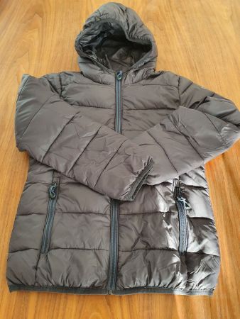 Jacke Grau