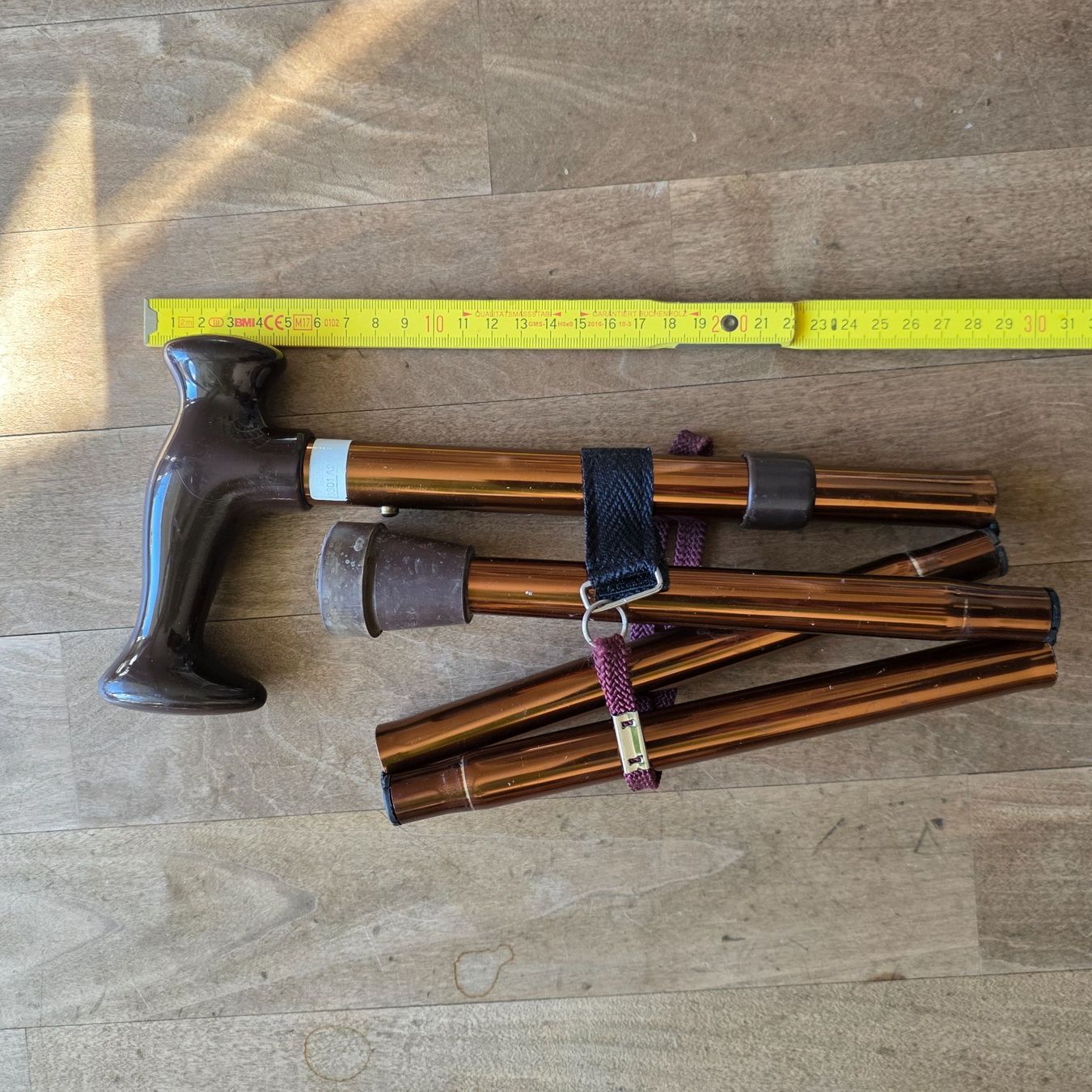 Gehhilfen: Gehhilfe Stock – Gebraucht aus Luzern von Cado_12 2