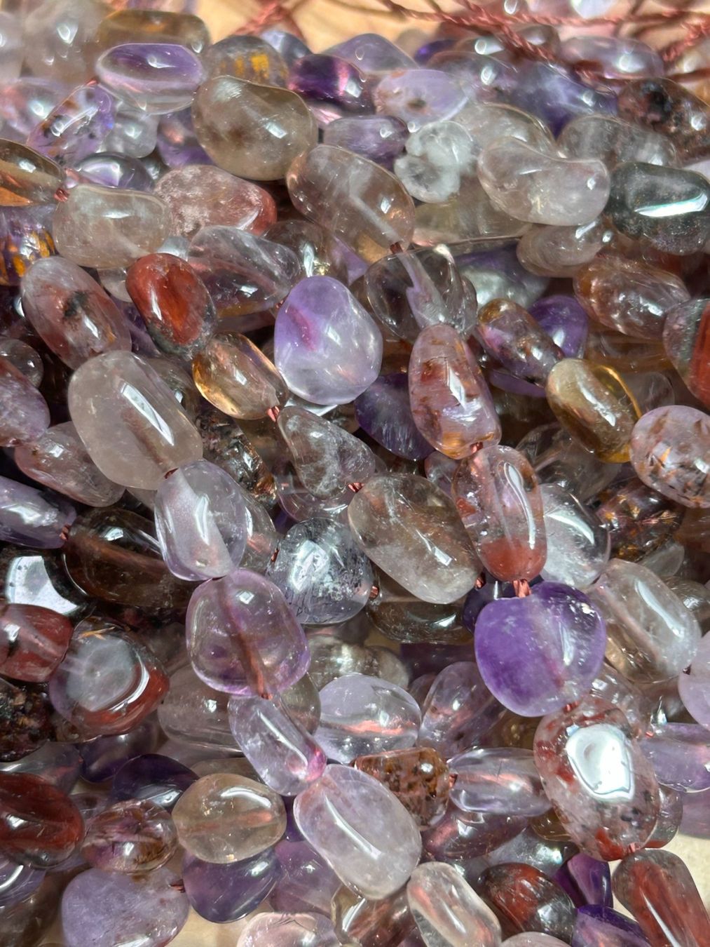 Pietre preziose: Strang echte super seven Nuggets / stone 8-10 mm – Nuovo e nell'imballaggio originale da Niederrohrdorf venduto da Ytobi 2