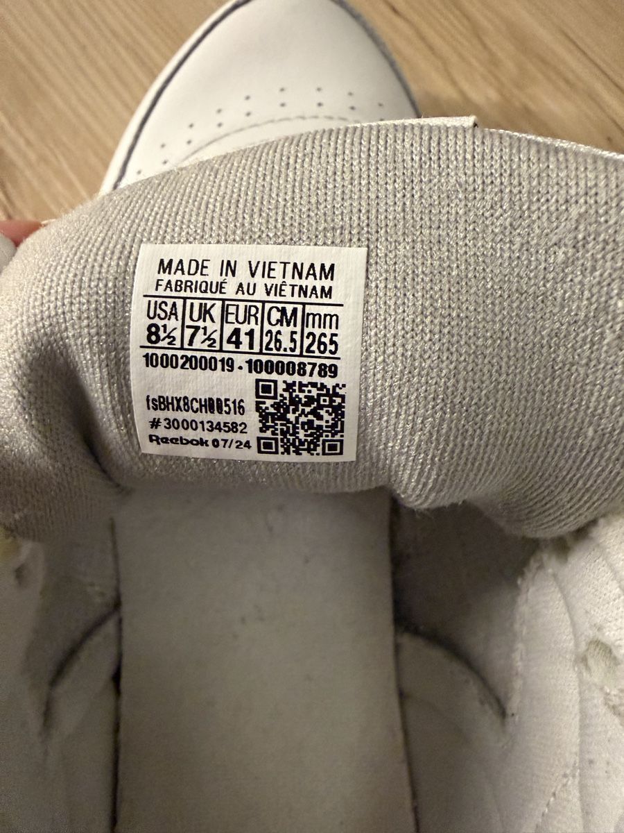 Reebok Herrenschuhe: Reebok Classic Sneaker weiss – Gebraucht aus Au ZH von sel_z8vp 3