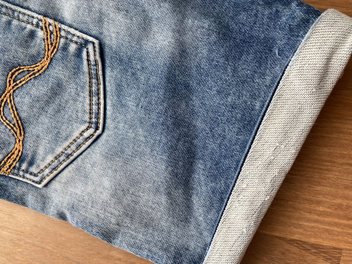 H&M Hosen: Kurze Jeans Gr. 104 – Gebraucht aus Luzern von Aldabema 4