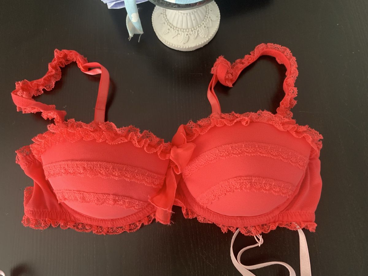 Sonstige Unterwäsche: BH – Gebraucht aus Emmen von Bgucci_girl 1