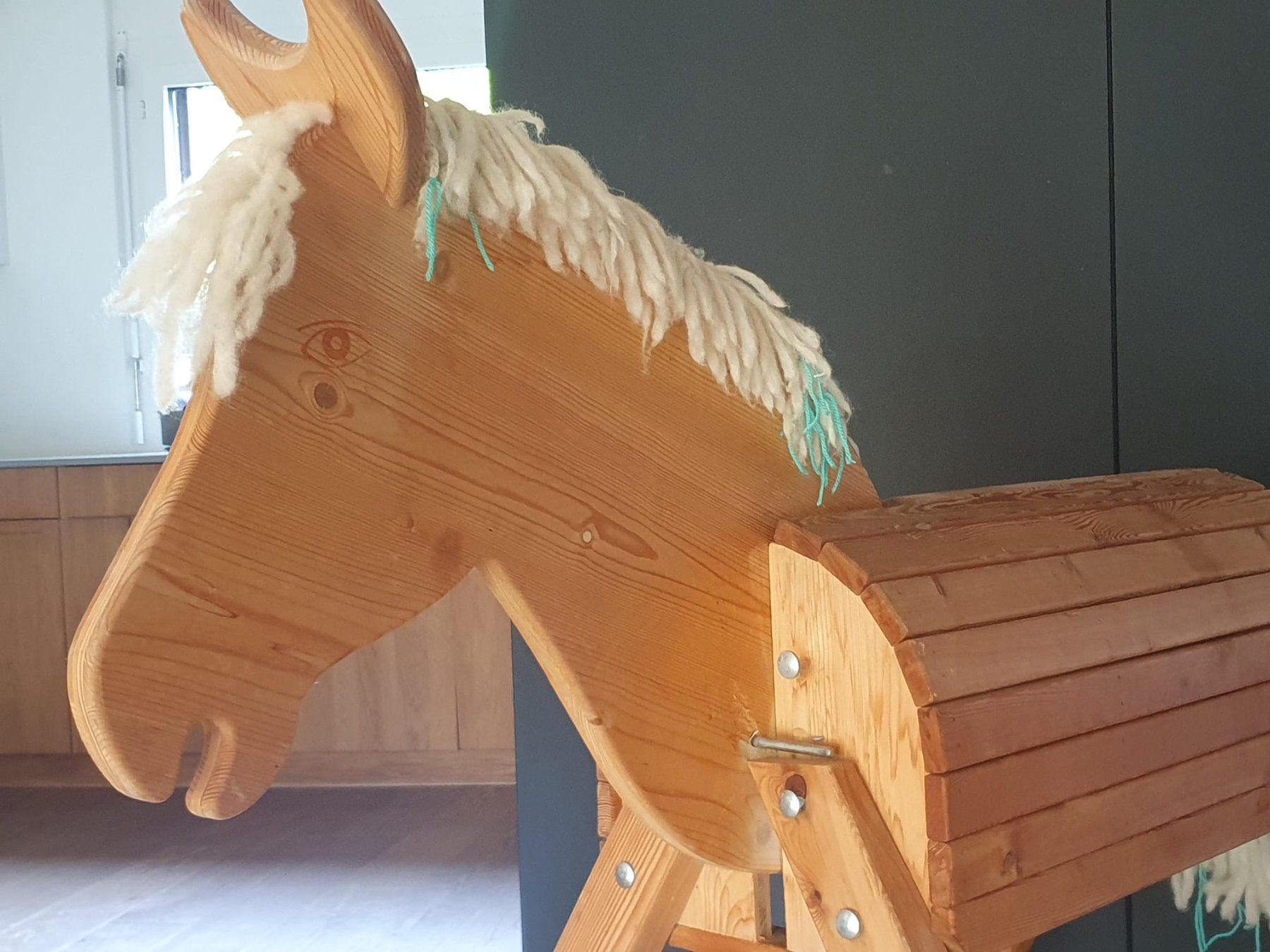 Jouets: Holz-Pferd – D'occasion à Zug par IvoMo 6