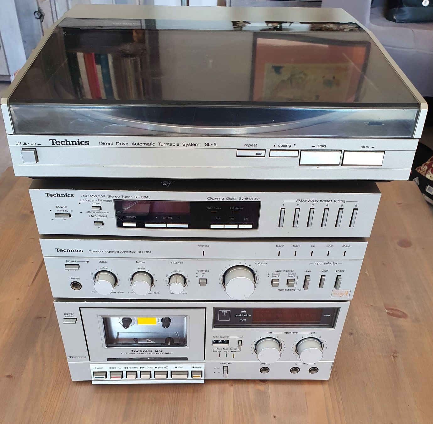 Technics Lettore multimediale & Streamer: Mini-chaîne Technics de 1982 avec platine Technics SL-5 – Usato da Grand-Lancy venduto da Evelyne010