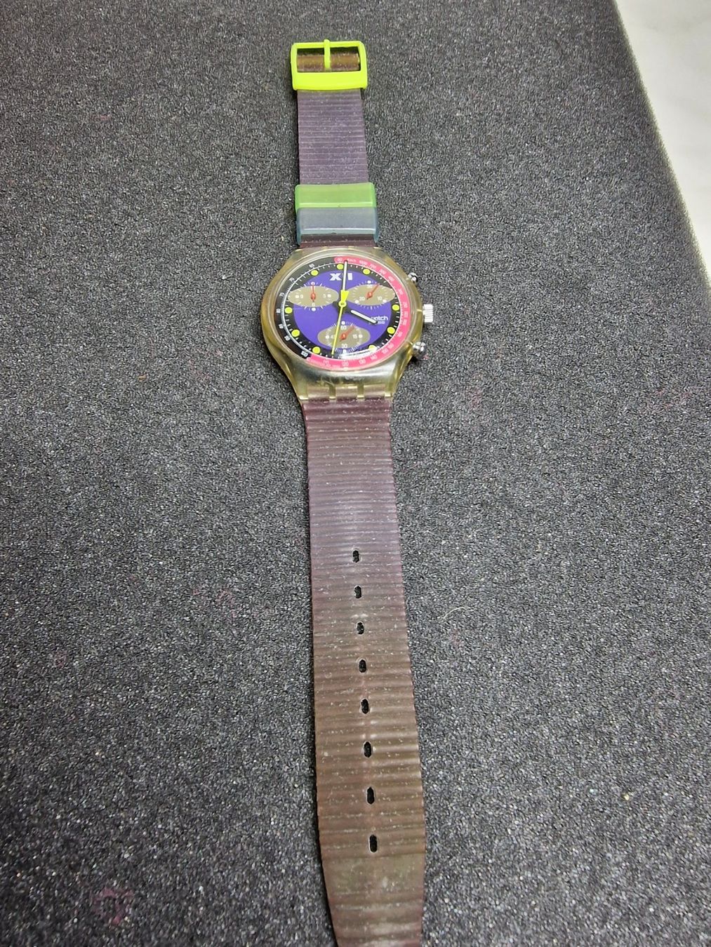 Swatch Uhren: Swatch. Ref. SCK 101 "Blue Chip" 38mm – Gebraucht aus Bülach von  6