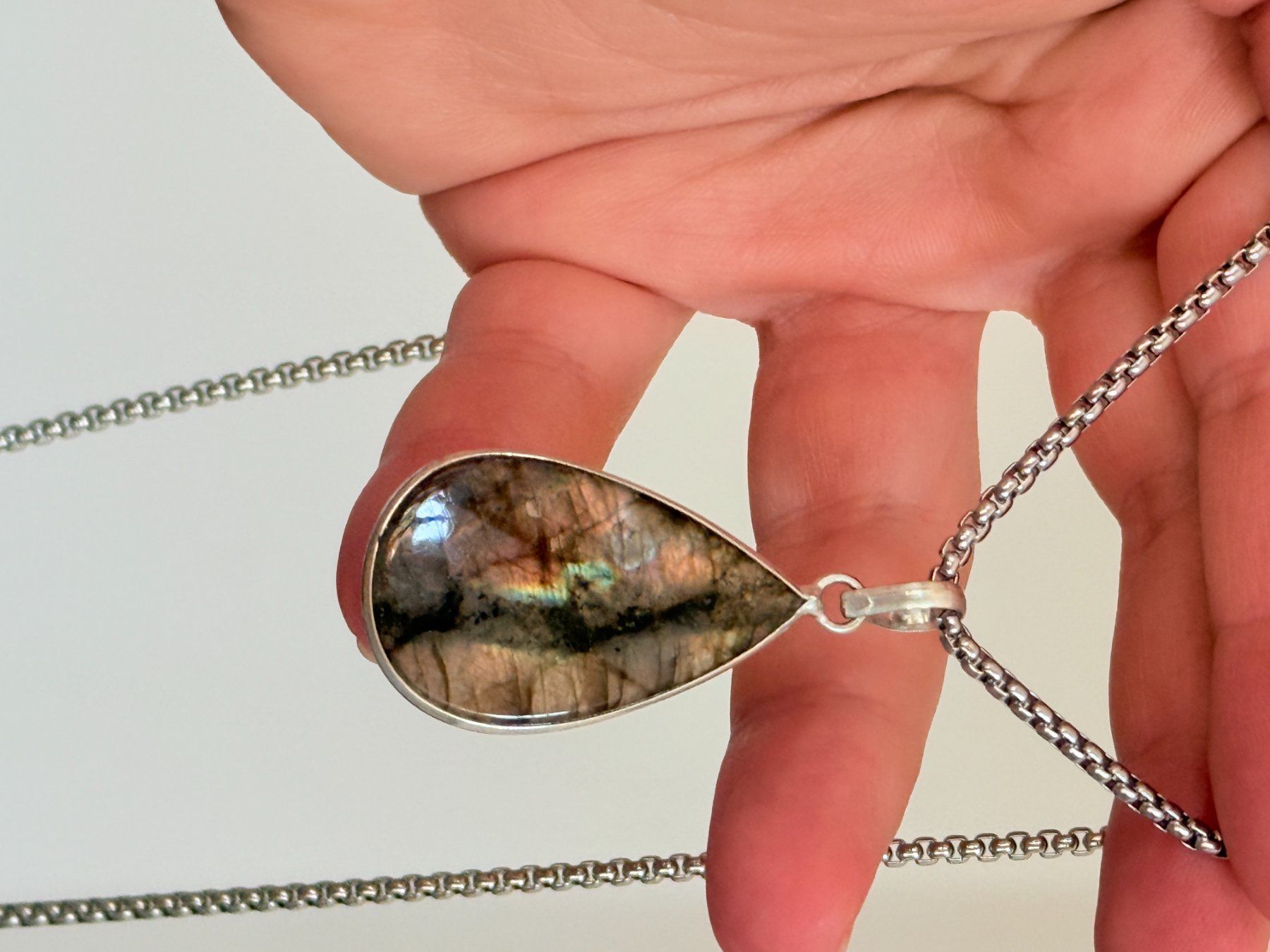 Catenine: Collier avec labradorite - Élégant & Naturel! – Nuovo e nell'imballaggio originale da Genève venduto da AWWA 2