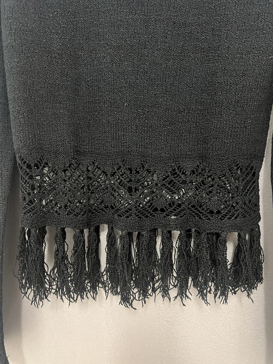 Maglioni & Felpe: Leichter Damen-Pullover mit Spitze und Fransen , 34 – Usato da Zürich venduto da Kos12345 1