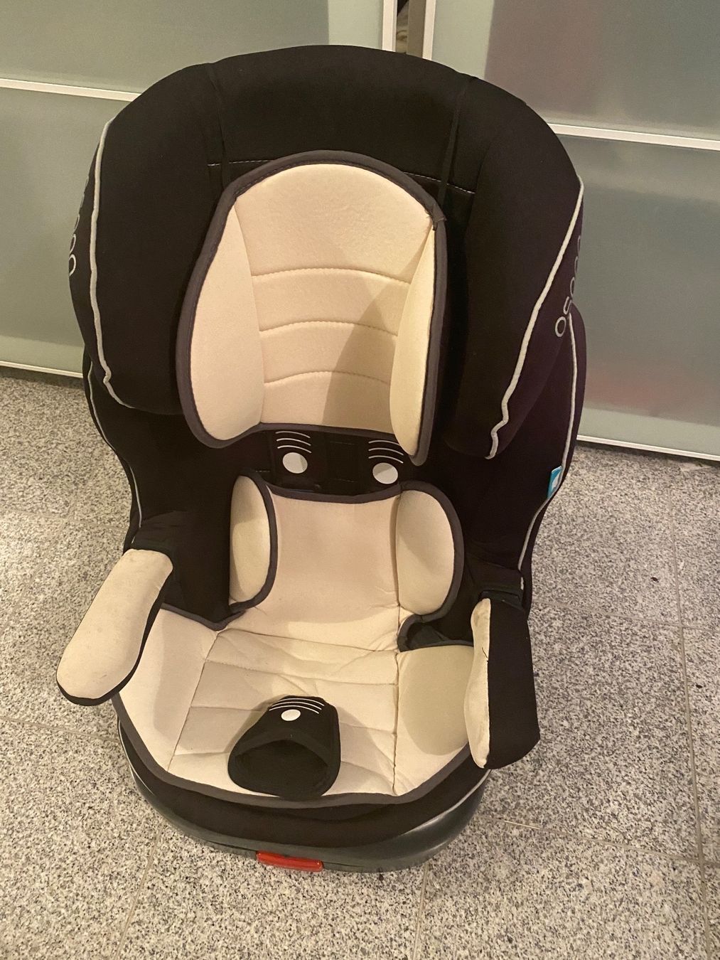Seggiolini per auto: Kindersitz – Usato da Winterthur venduto da Baby117