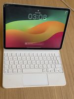 Apple iPad Pro 11” (3.gen) 256 GB + Magic KB Displayschaden