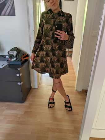 Stylish Leopard Print Shirt Dress - Size 36 - Autumn!