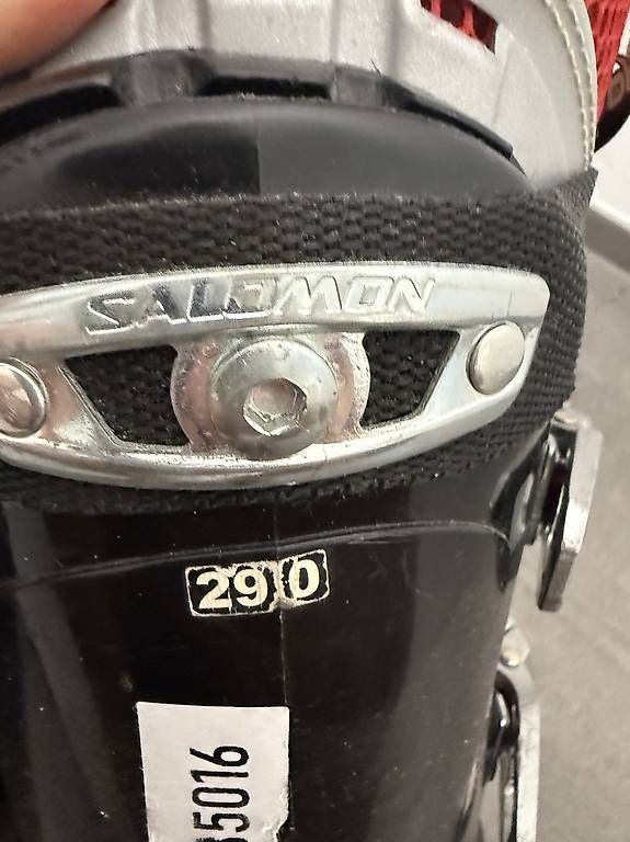 Scarpe da uomo: Salomon Skischuhe Gr. 29.0 – Usato da Lyss venduto da Patrik98 1