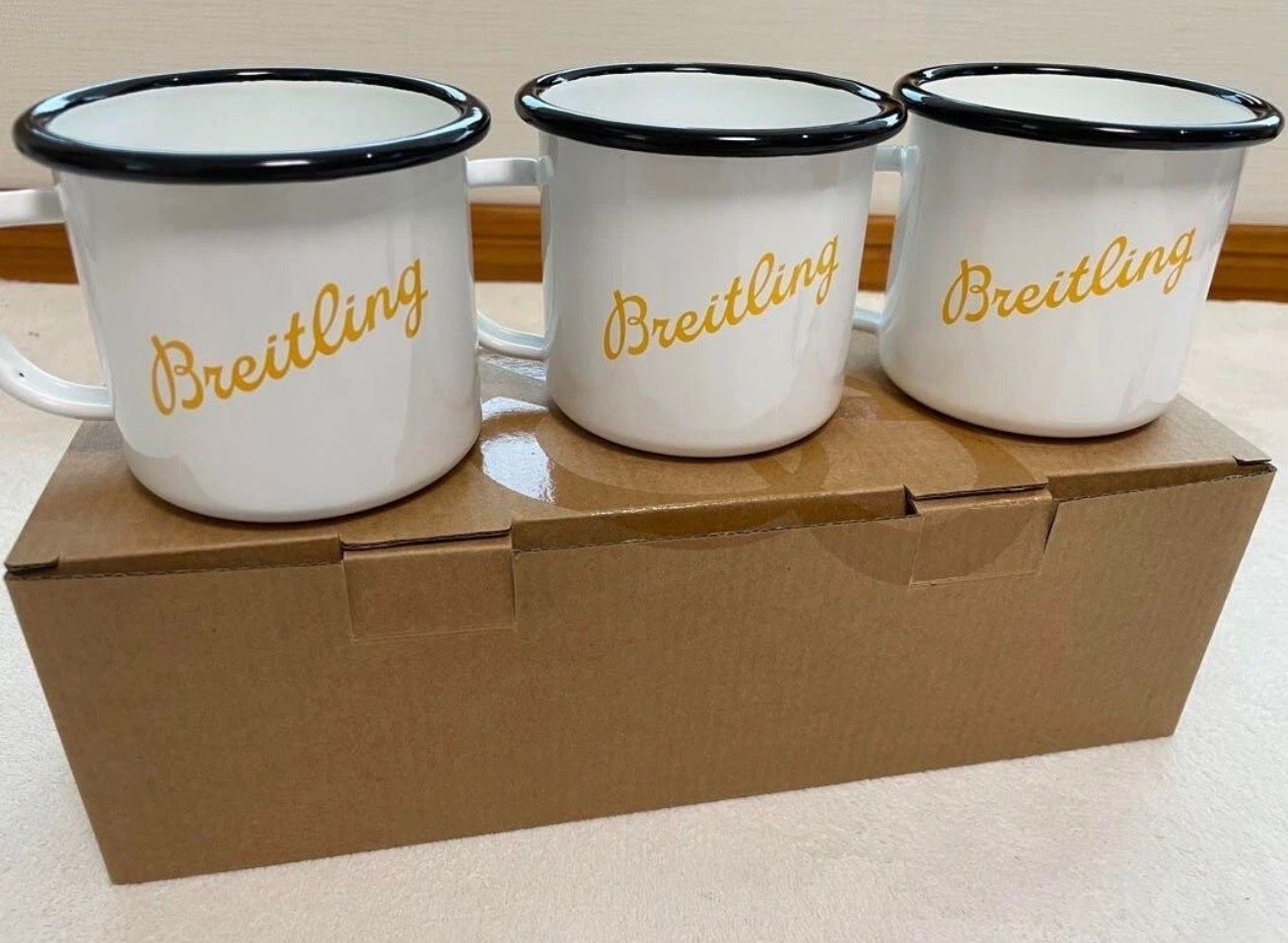 Tassen: Breitling Tassen – Neu und originalverpackt aus Bettlach von Mrsdelux 1
