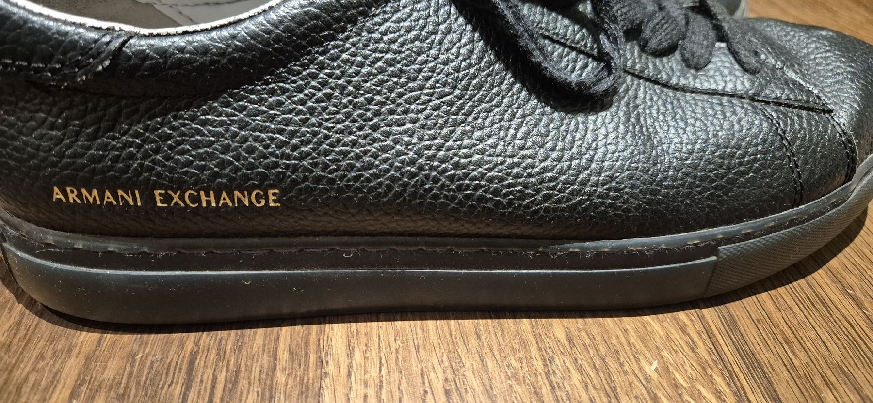 Armani Scarpe da uomo: Schwarze Lederschuhe, Grösse 41- Klassisch & Bequem – Usato da Bubikon venduto da NaralieG 1