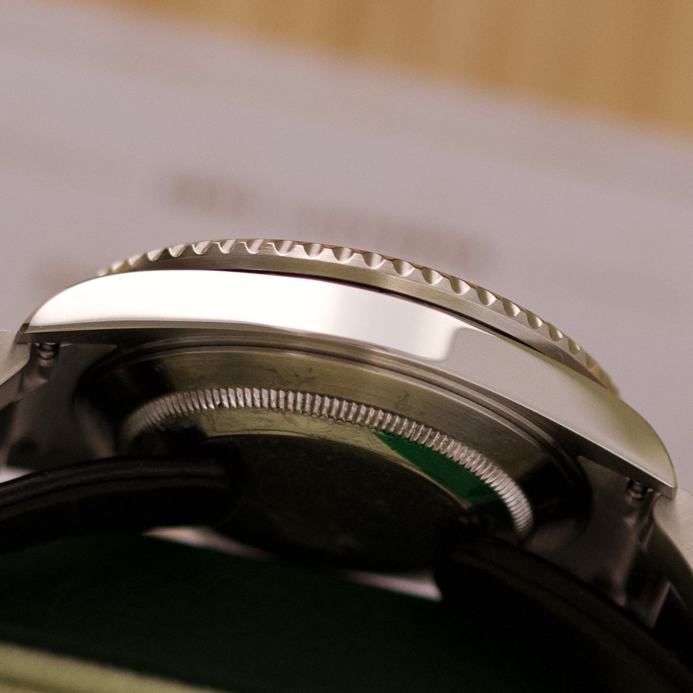 Rolex Orologi: Rolex Submariner "Kermit"/ 16610LV / 2008 / Full Set – Usato da Luzern venduto da PrimeSwissTime 6