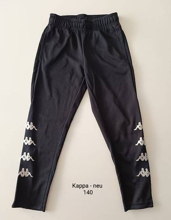 Neue Trainerhose von Kappa in der Grösse 140