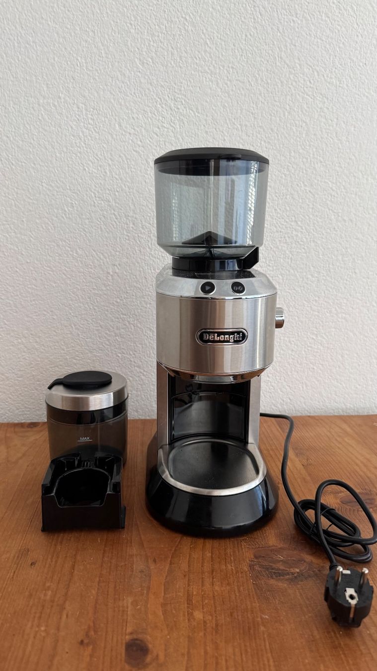 De'Longhi Elettrodomestici da cucina: DeLonghi Kaffeemühle / Coffee Grinder – Usato da Zürich venduto da nav_zv92