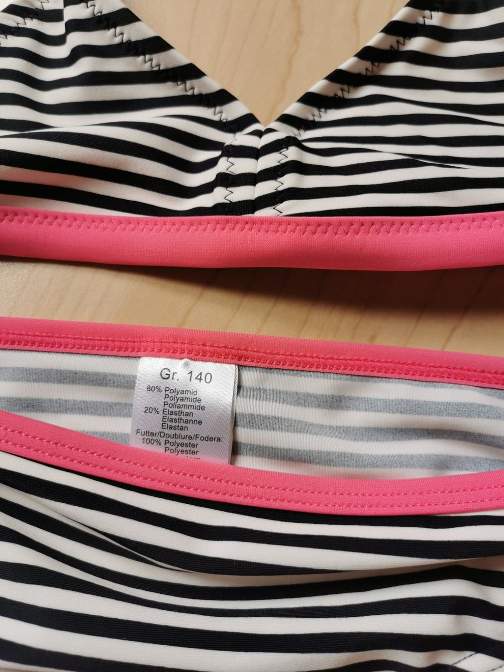 Costumi da bagno & Bikini: Badeanzugpaket Gr. 140 – Nuovo (secondo la descrizione) da Oberkulm venduto da Preneur 4