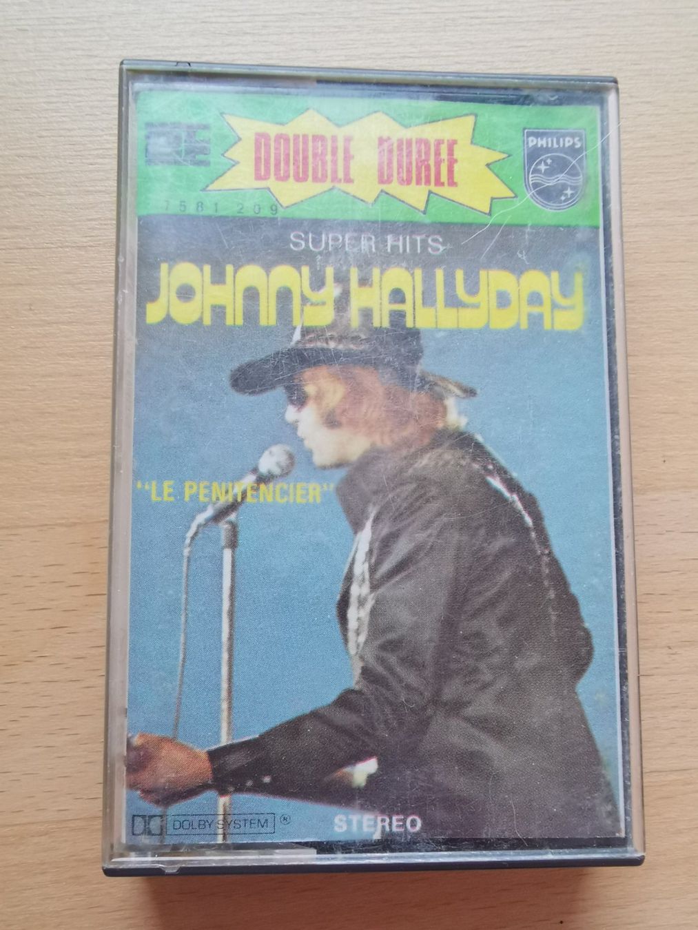 Musicassette: cassette audio Johnny Hallyday – Usato da Saignelégier venduto da jos_9dsj