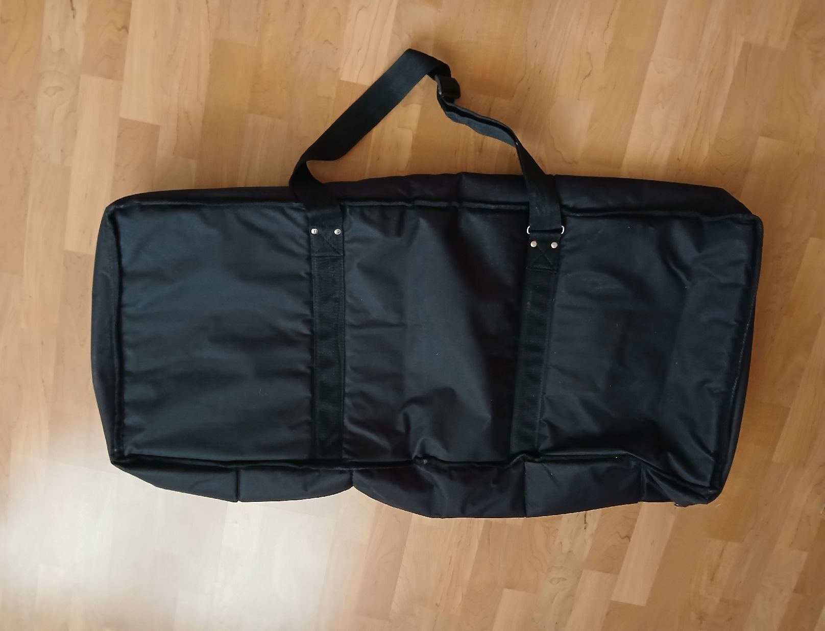 Thomann Borse: Sac de rangement instrument Thomann – Nuovo (secondo la descrizione) da Le Brassus venduto da bla_7wxg 1