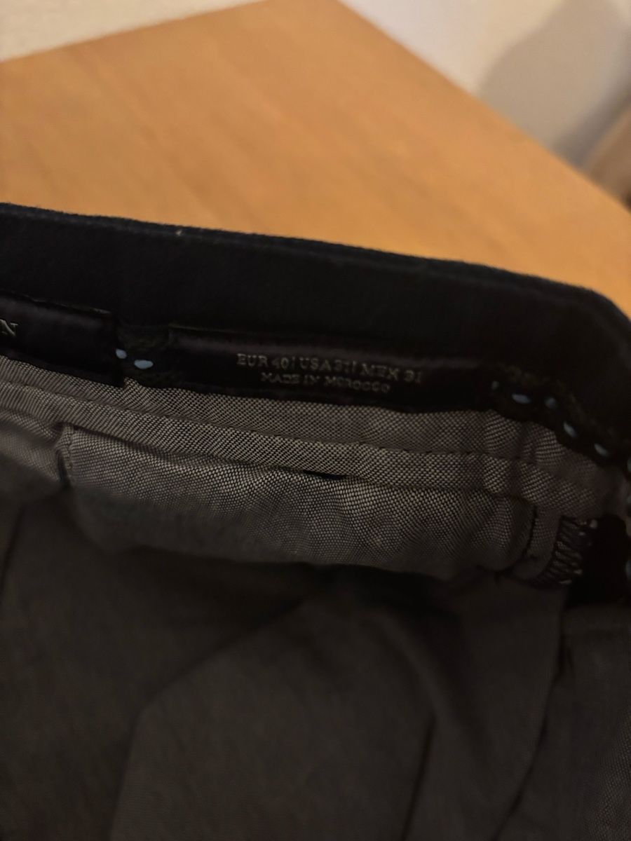 Zara Hosen: Zara Man Trousers, Navy Blue 40 – Gebraucht aus Morges von Brunocunha05 4