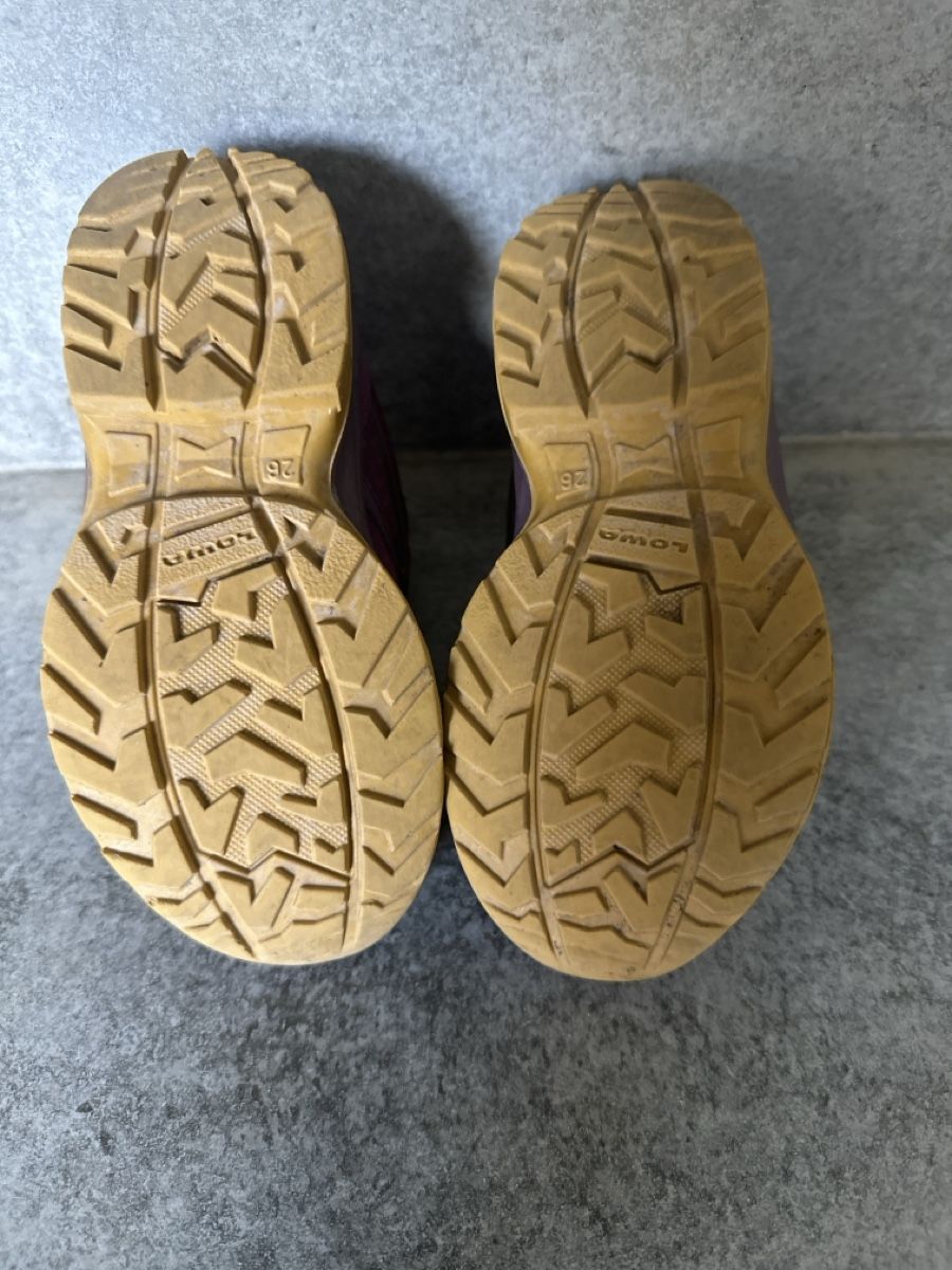 Lowa Schuhe für Mädchen: Lowa 26 – Gebraucht aus Alpnach Dorf von Carmen_Mandala 2
